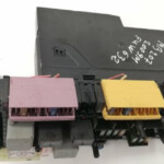 MERCEDES BENZ E Coupe C207 E 350 CDI 207 322 Fuse Box A2129000004 3 0